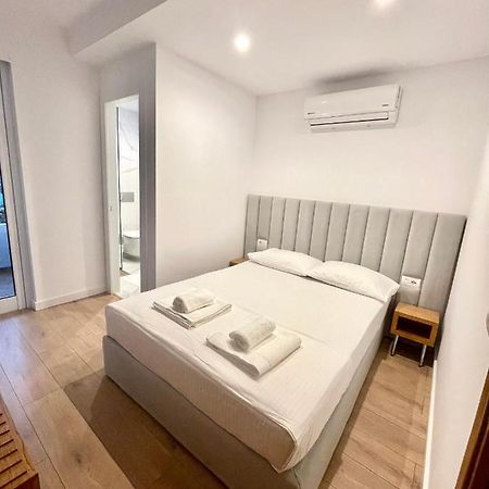 Hotel Aulona ساراندا المظهر الخارجي الصورة