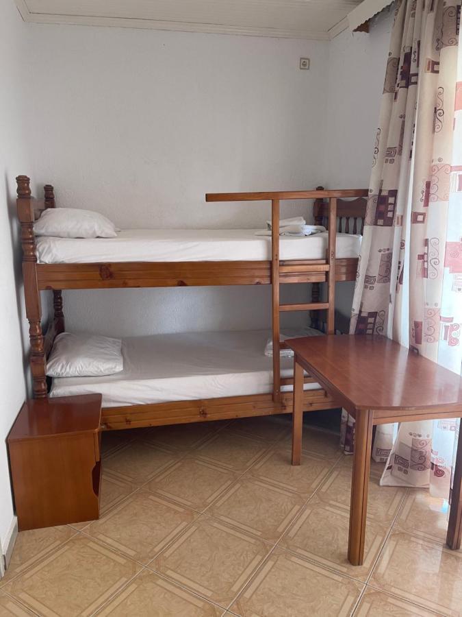 Hotel Aulona ساراندا المظهر الخارجي الصورة