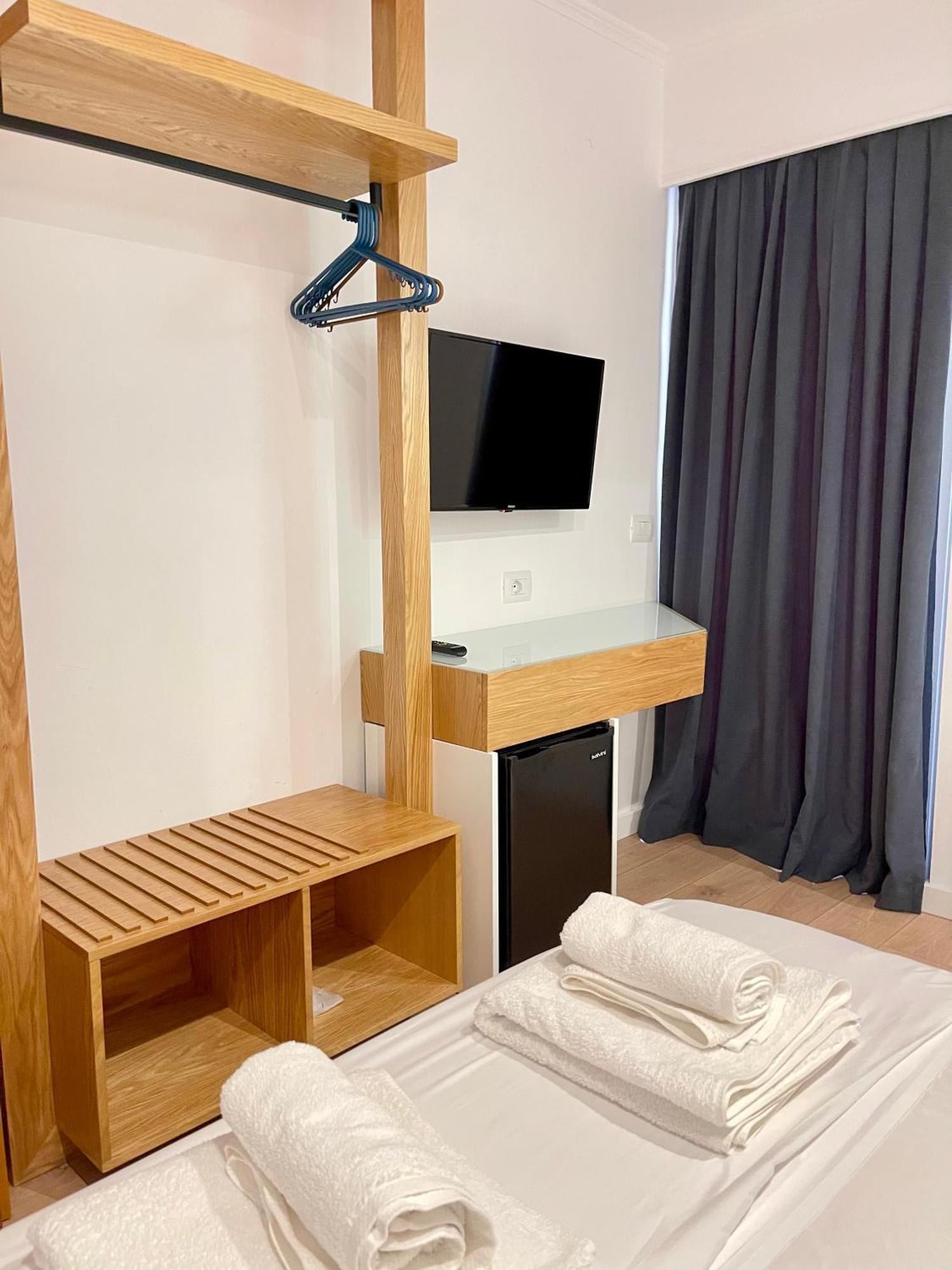 Hotel Aulona ساراندا المظهر الخارجي الصورة