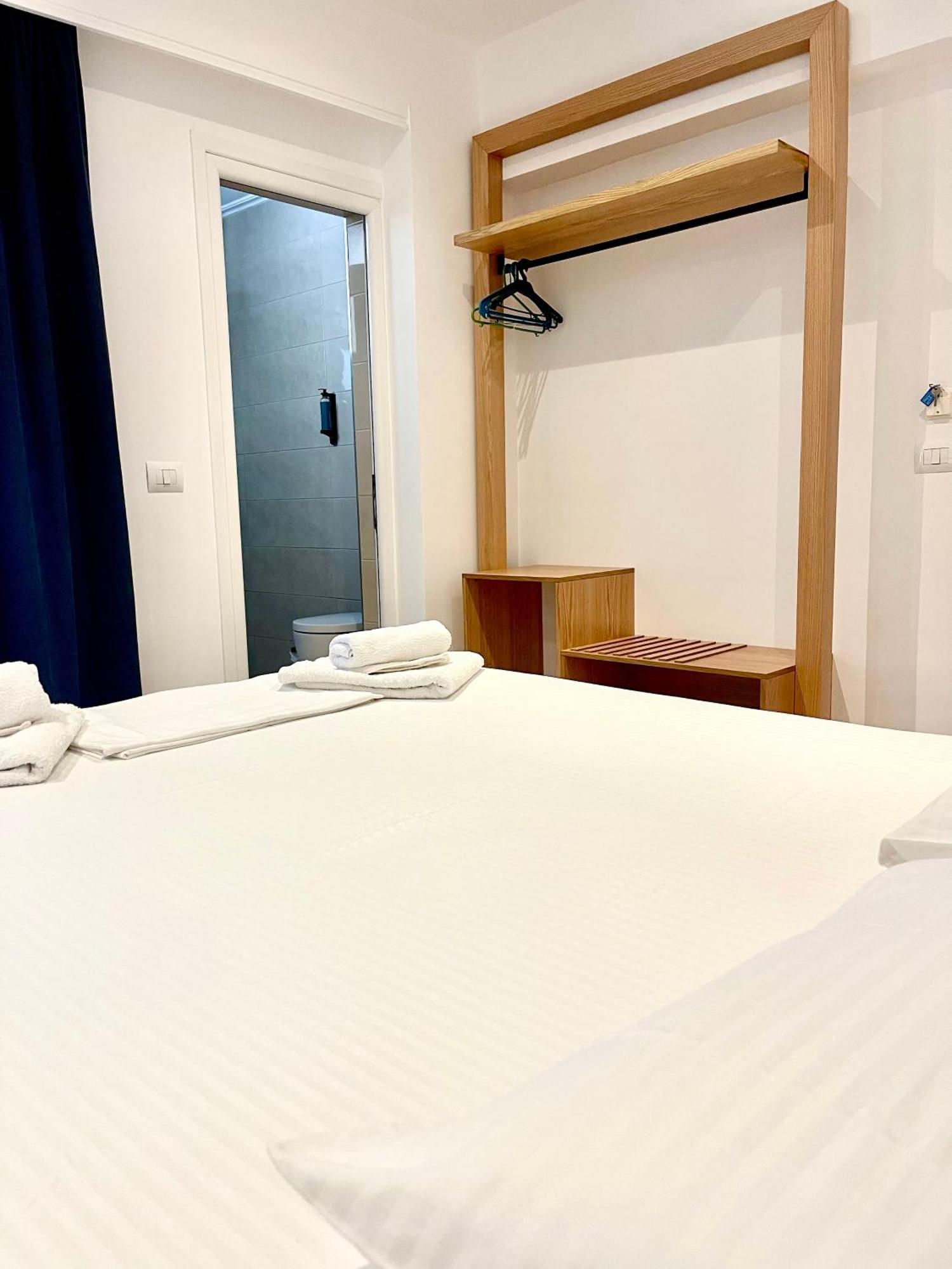 Hotel Aulona ساراندا المظهر الخارجي الصورة